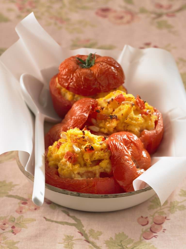 Tomates farcies à la polenta