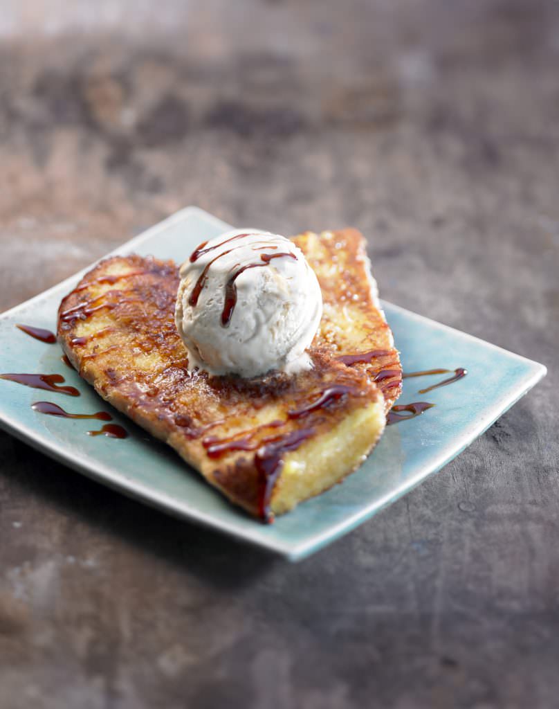 Pain perdu brioché aux amandes et glace vanille