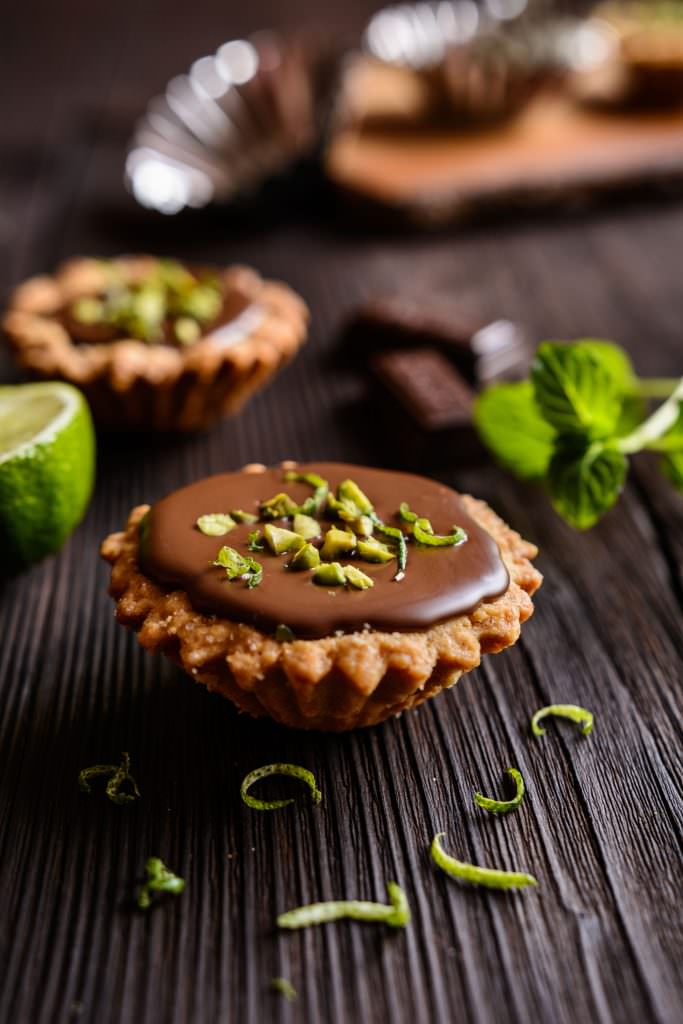 Minis tartelettes chocolat pistaches citron vert