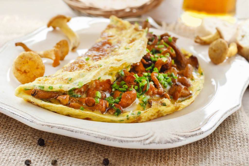 Omelette aux girolles