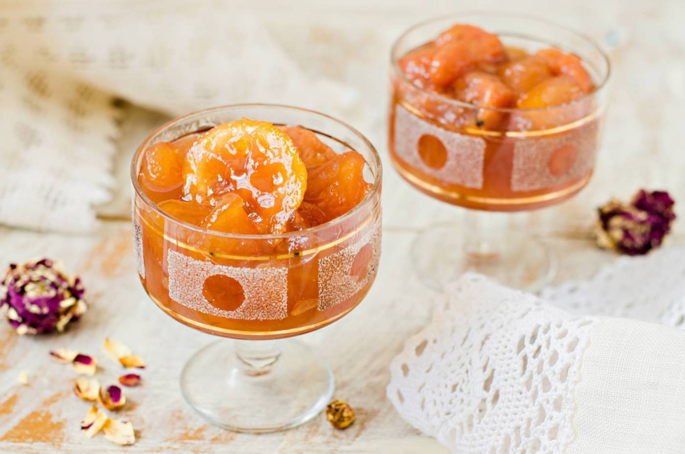 Compote de melon aux épices un dessert gourmands avec le fruits de l'été