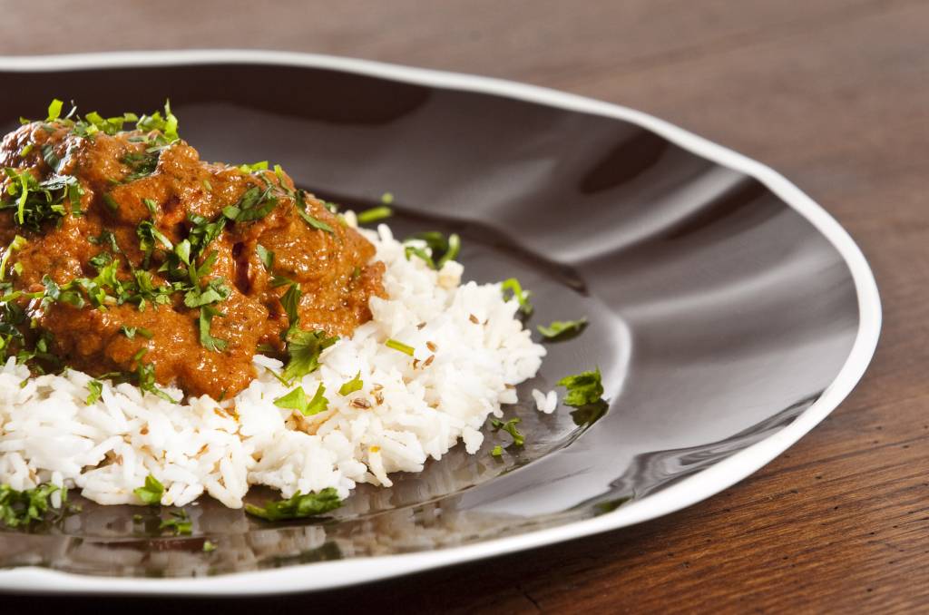 Poulet au curry et basilic