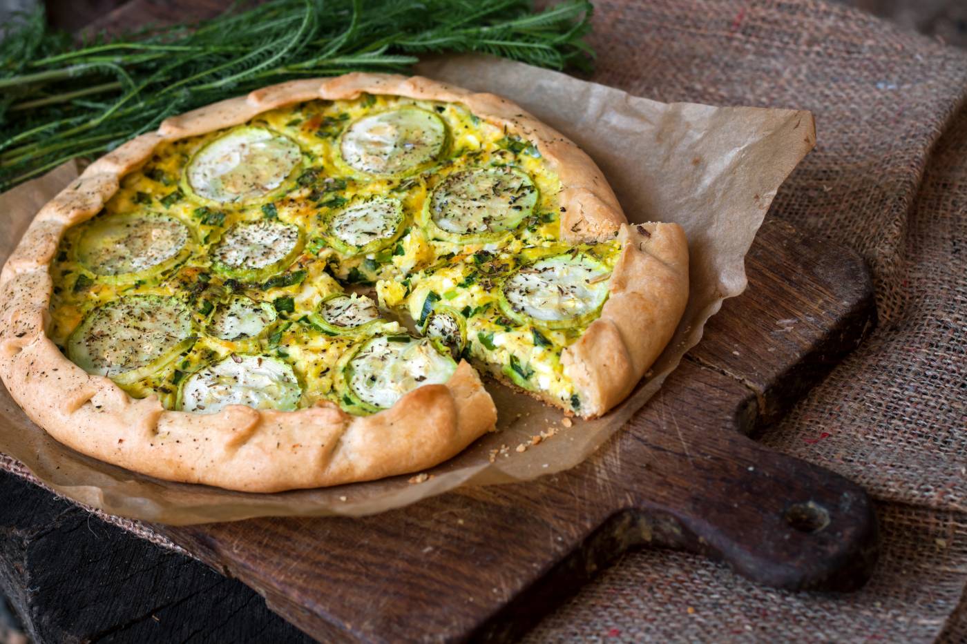 recette de la Tarte courgette et chevre pâte feuilletée lardons
