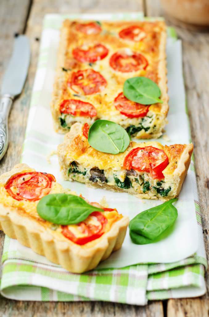 Tarte aux épinards et tomates cerise
