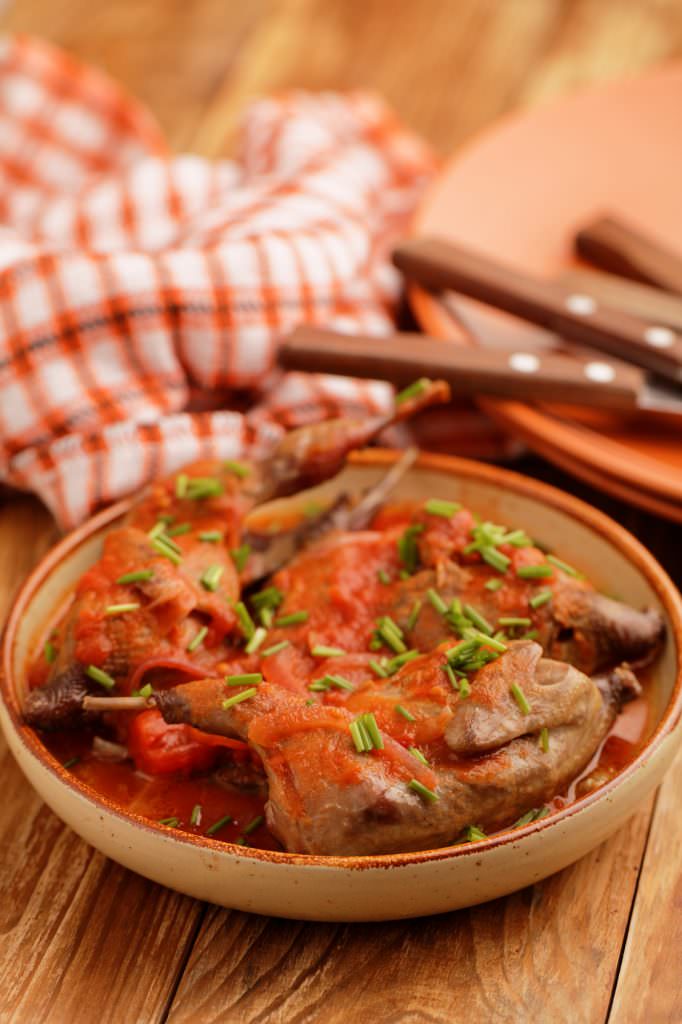 Cailles à la tomate