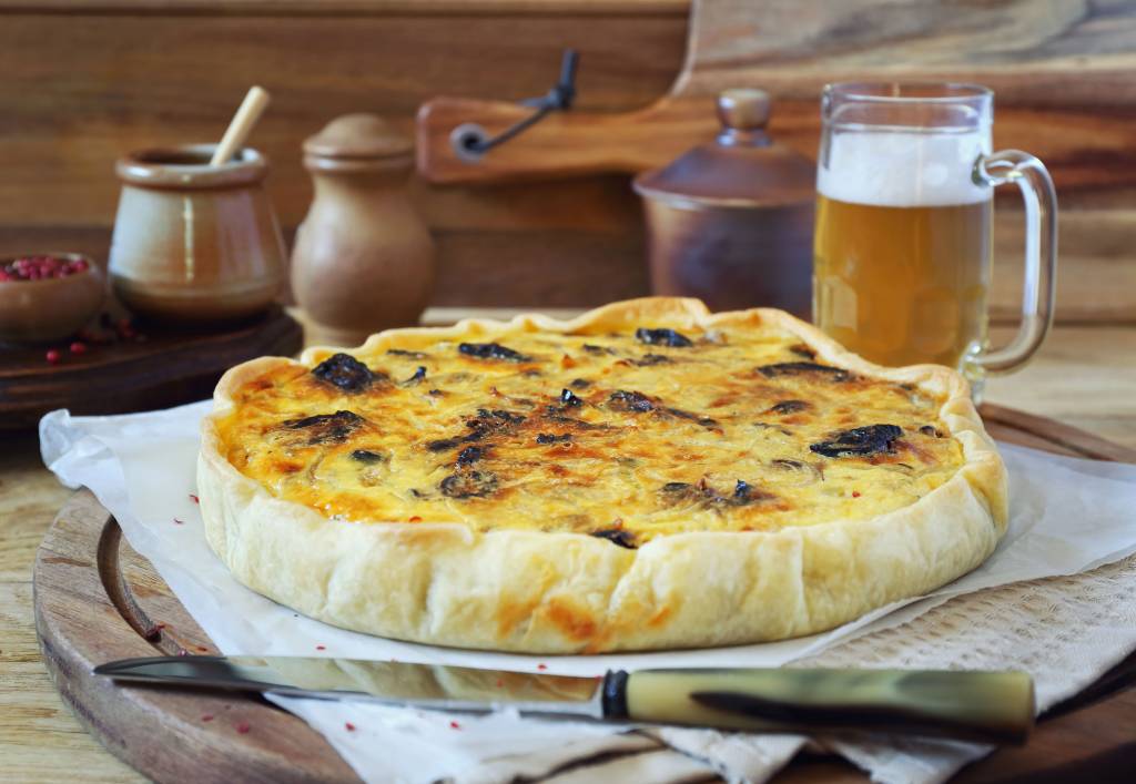 Quiche oignons pruneaux