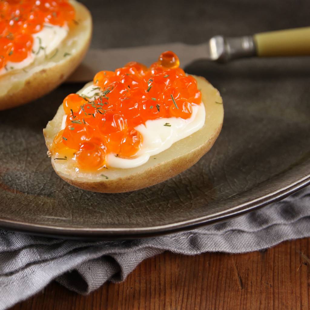 Pommes de terre farcies au caviar