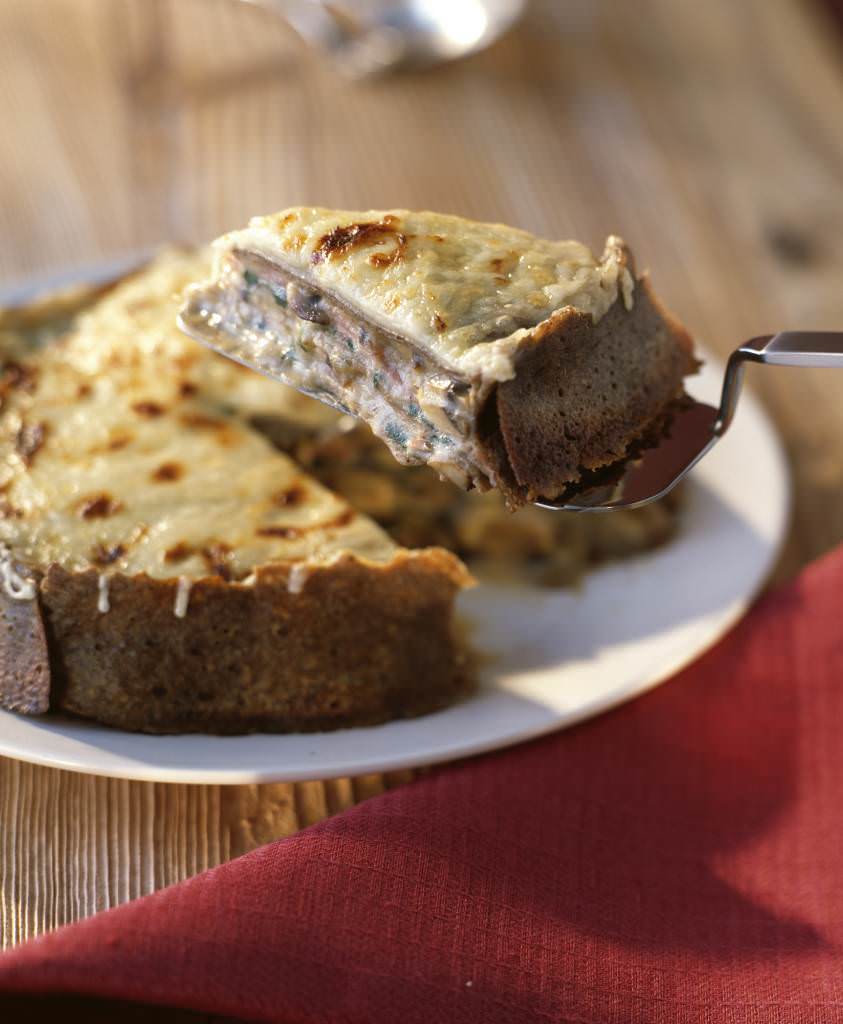 Gâteau de crèpes à la béchamel