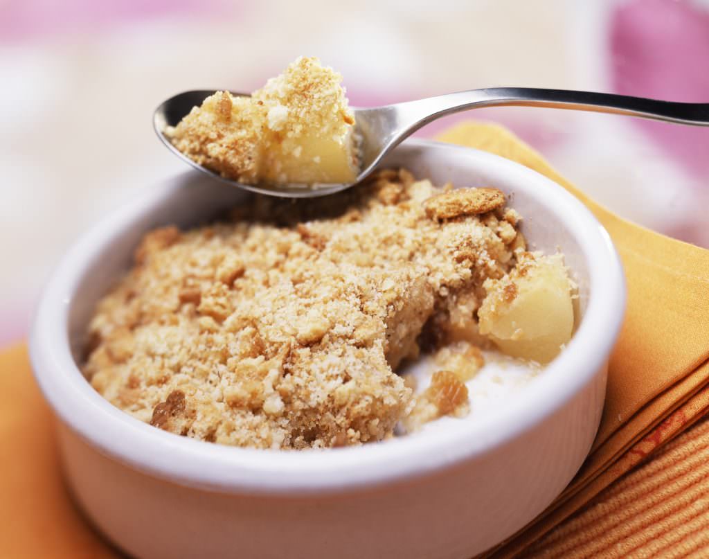 Crumble de poires aux biscuits à thé