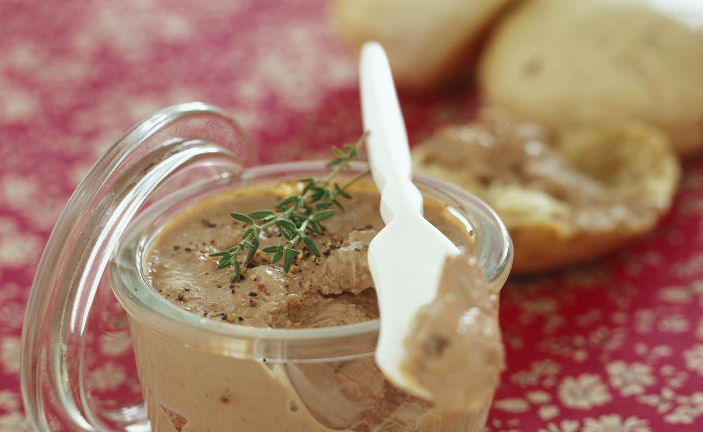 Mousse de foies de volaille une très bonne entrée simple, pour un