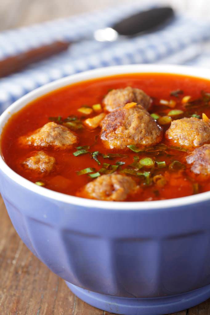 Soupe de tomate à la boulette