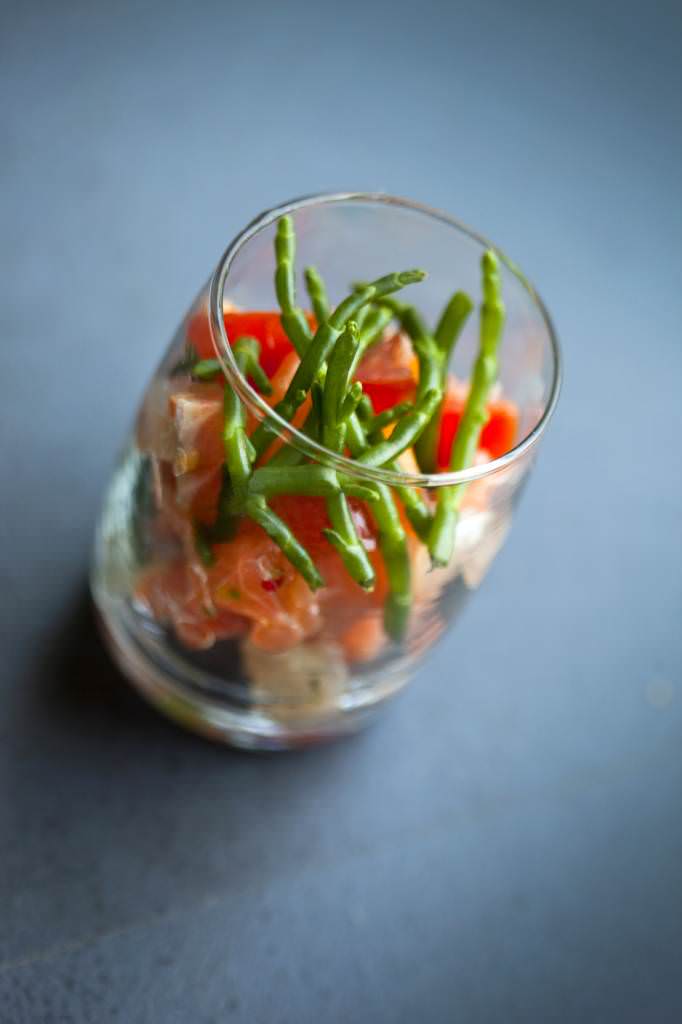 Tartare de saumon citronné à la salicorne