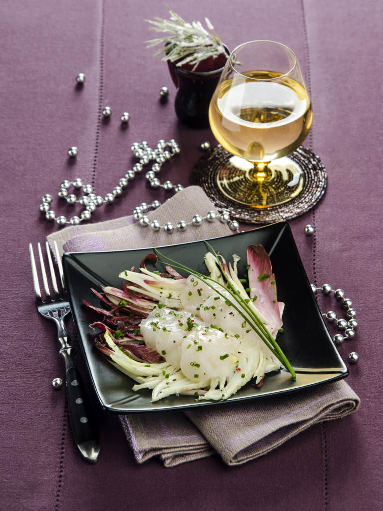 Carpaccio de Saint-Jacques au pamplemousse et sa salade d’endives