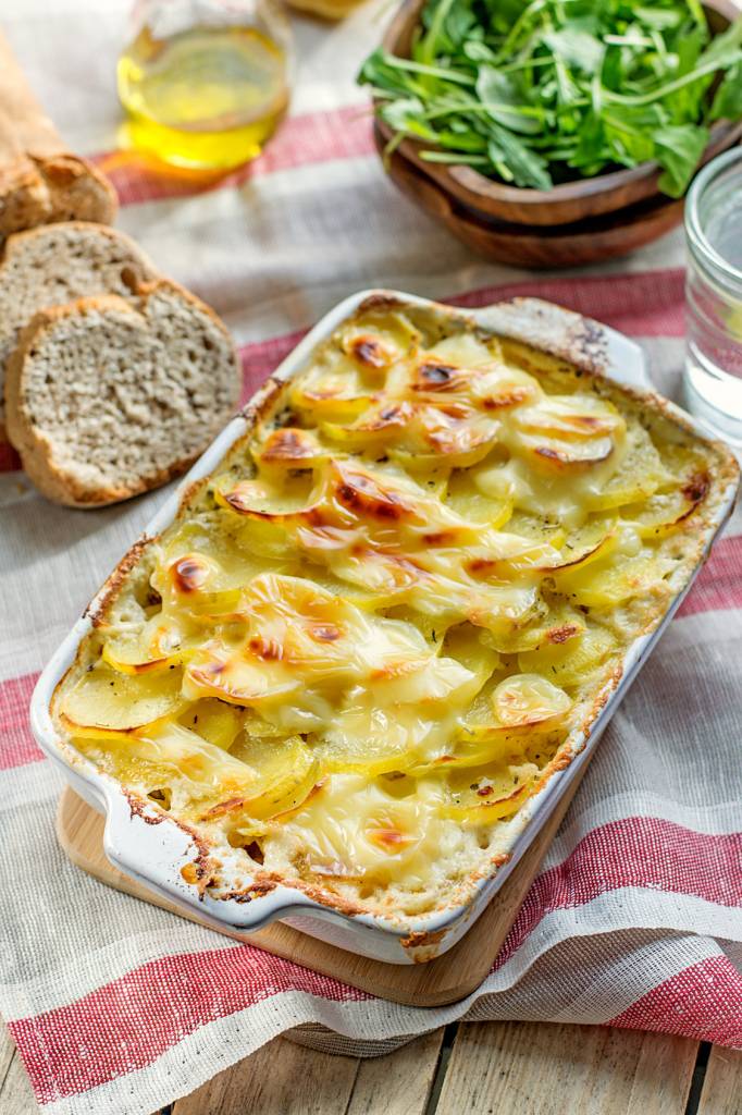 Gratin de pommes de terre au camembert