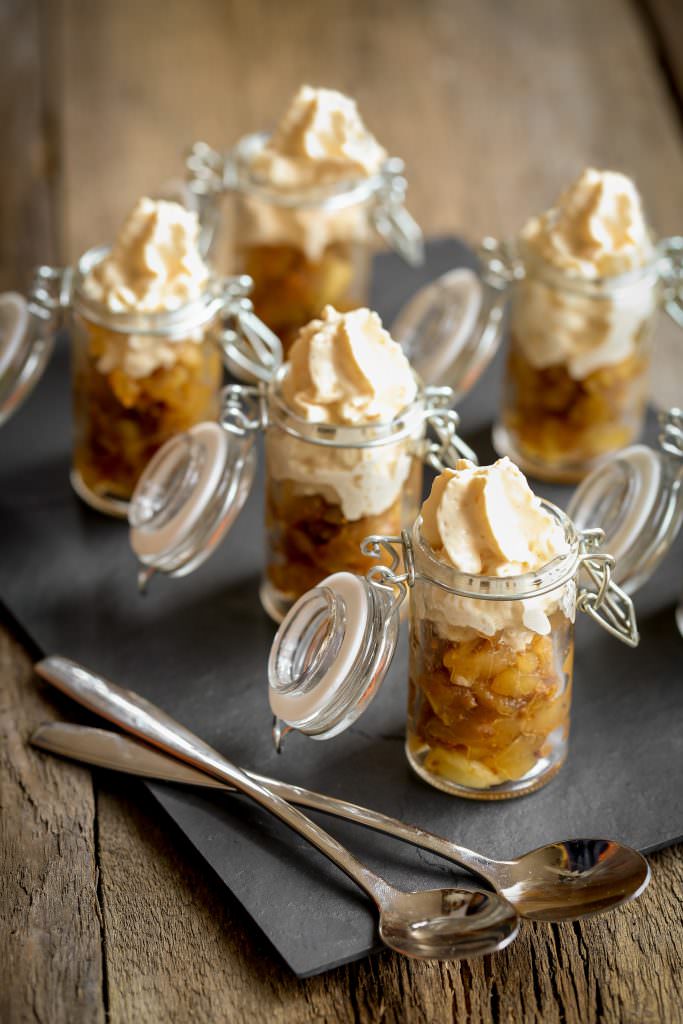 Verrines pommes et chantilly de foie gras