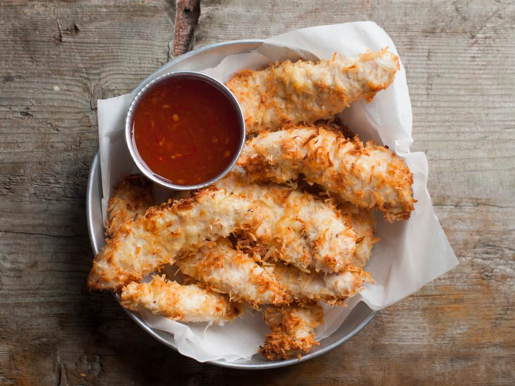 Aiguillettes de poulet frites à la noix de coco