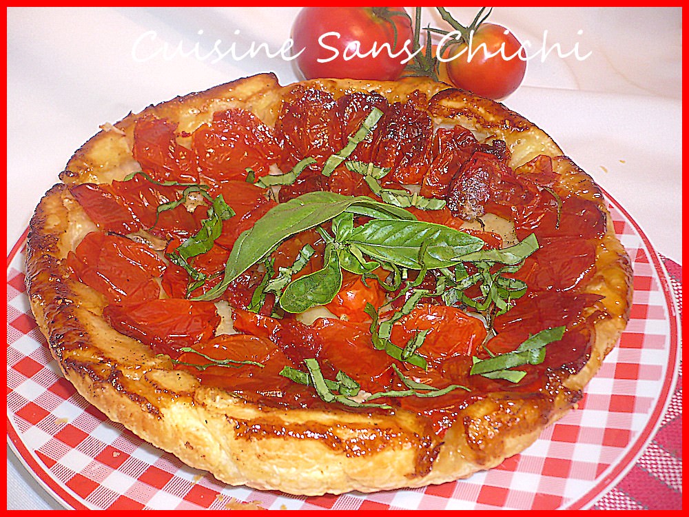 Tatin de tomates olivettes, au caramel et basilic.