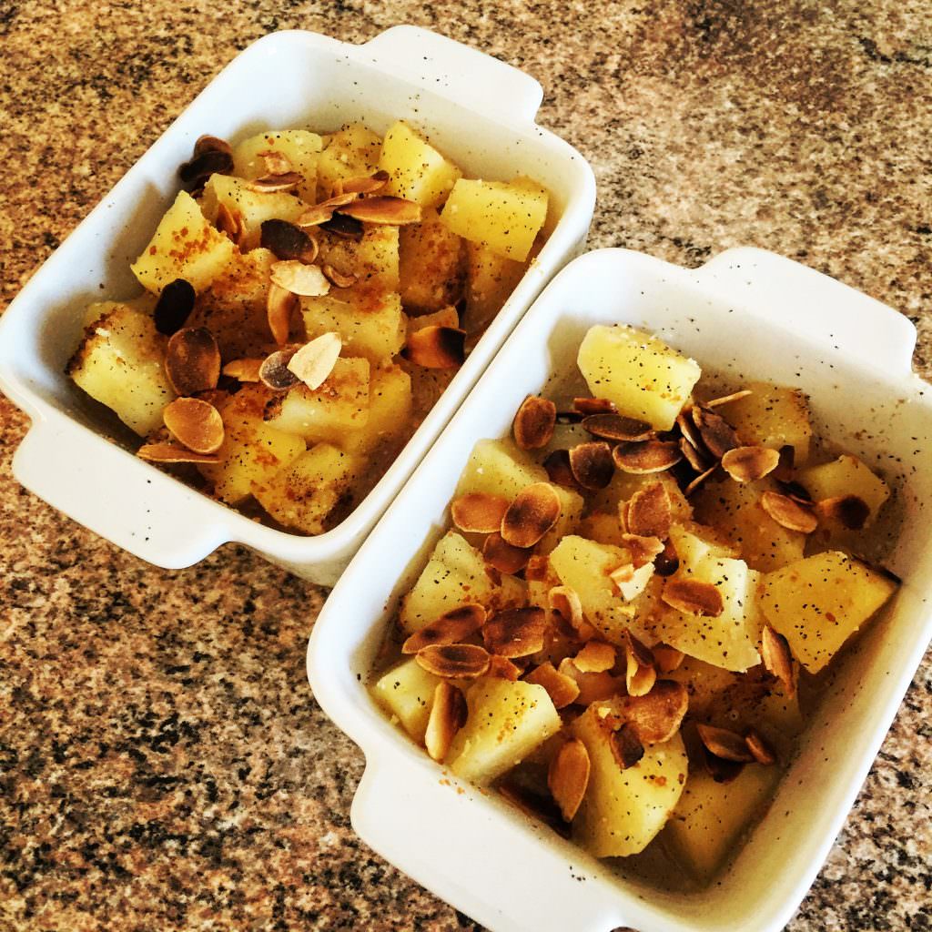 PAPILLOTE POIRE VANILLE AMANDES ET PASTIS