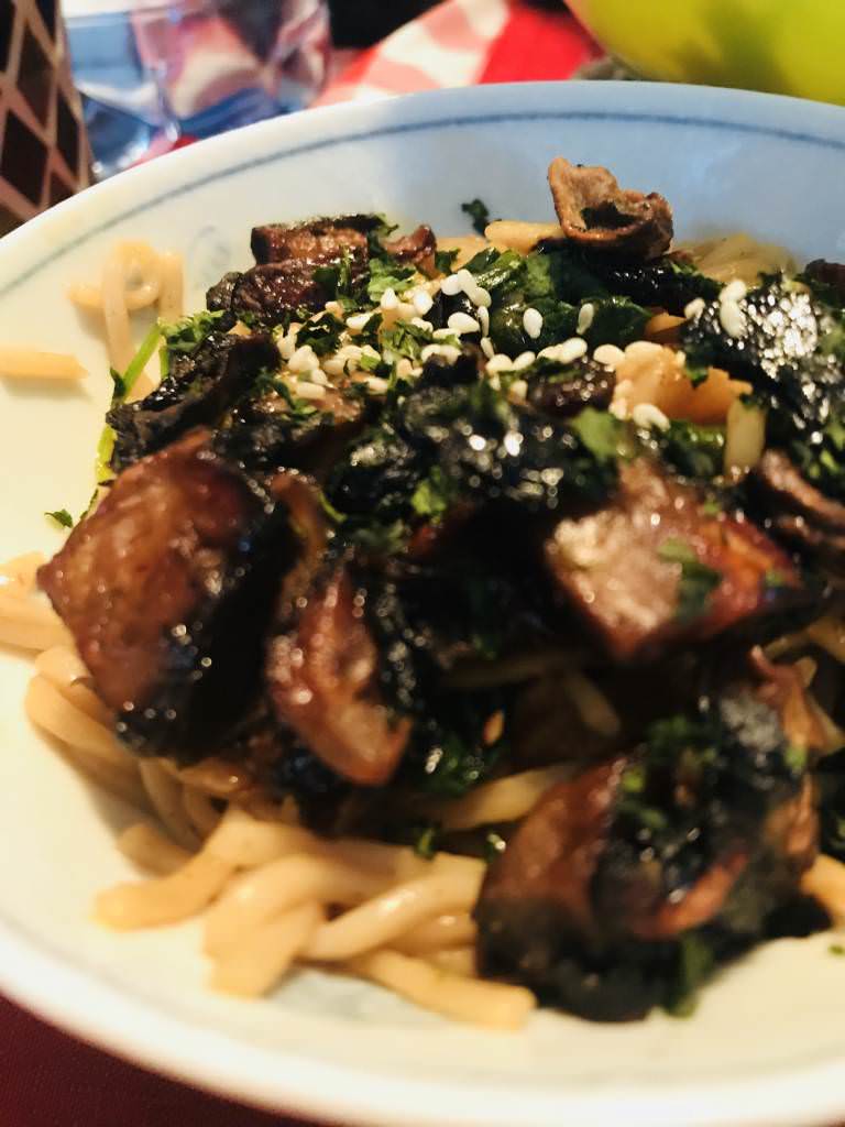 Soba aux champignons grillés façon teriyaki