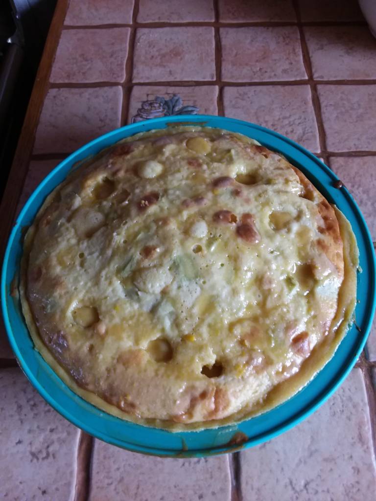 Gâteau a la rhubarbe et crème fraîche
